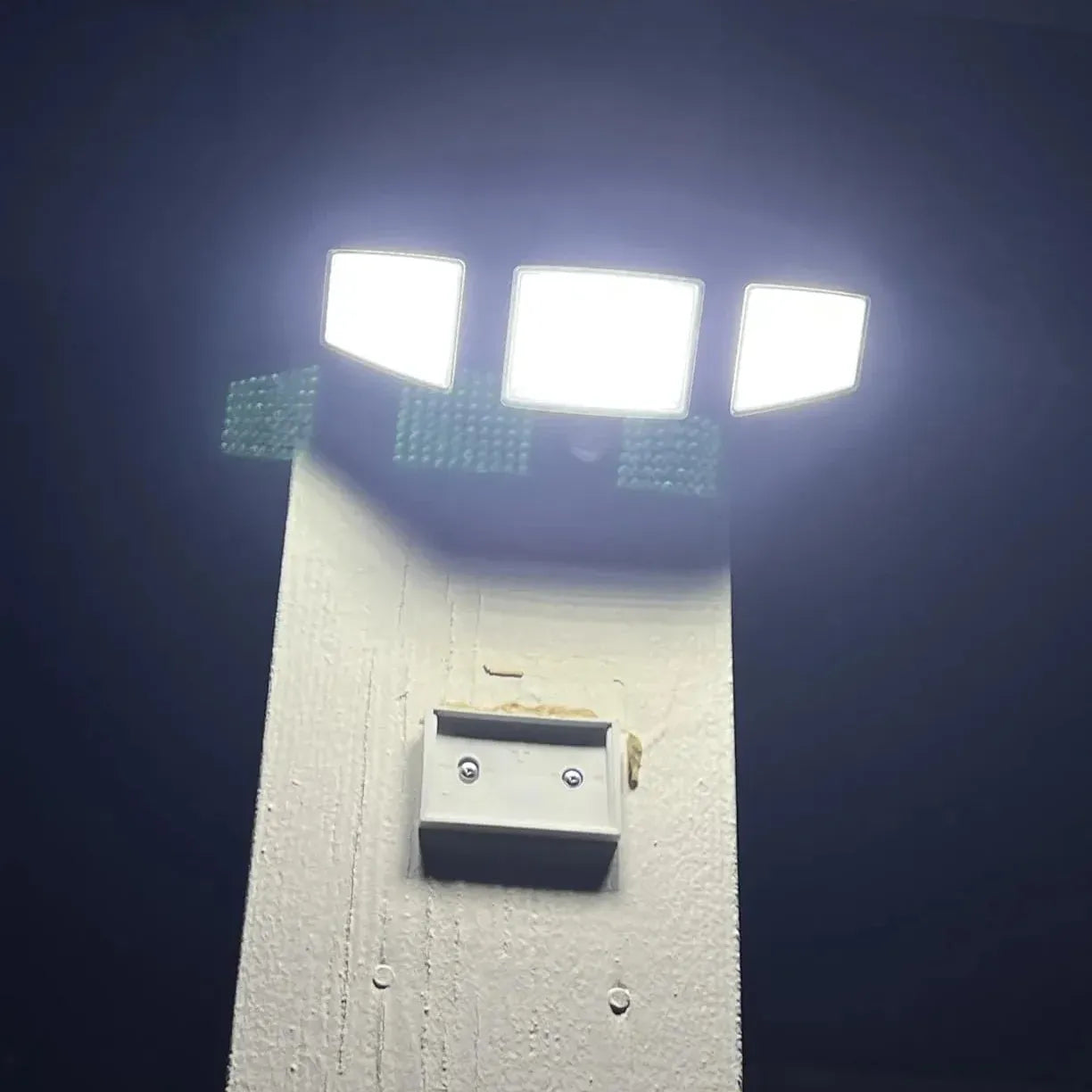 Reflector Con Panel Solar Original
